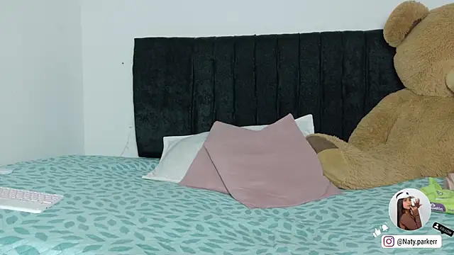 Natashaparker   online show from 03-28-26, 11:15