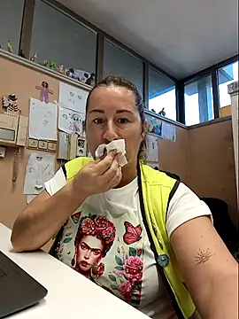 bichota85 online show from 10-22-25, 10:04