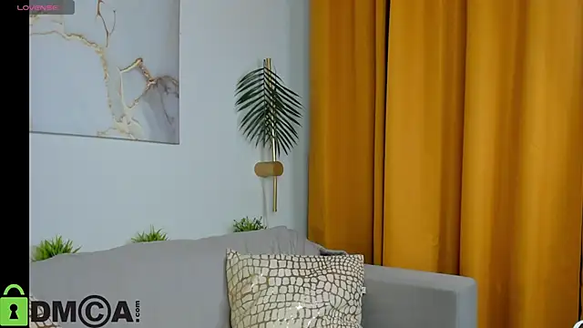 Snapshot of Erika_Robertson chatting on 10-10-25, 08:24 Erika Robertson online show from 10-10-25, 08:24