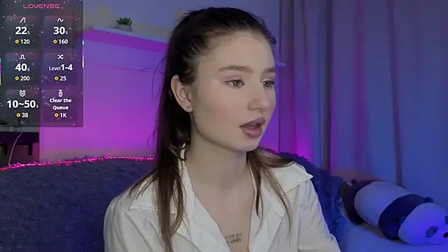  Lua   online show from 02-19-26, 10:17