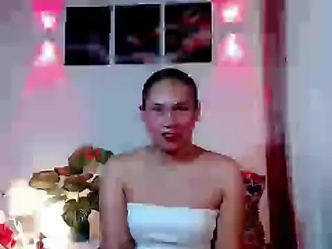 Snapshot of Your_ultimateloverxx chatting on 02-18-26, 11:33 Your ultimateloverxx online show from 02-18-26, 11:33