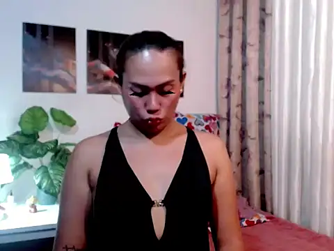 Snapshot of Your_ultimateloverxx chatting on 02-28-26, 04:57 Your ultimateloverxx online show from 02-28-26, 04:57