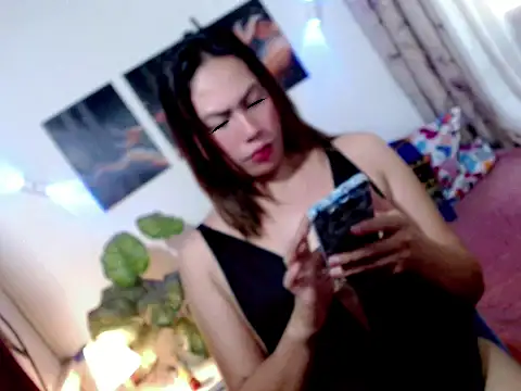 Snapshot of Your_ultimateloverxx chatting on 07-25-26, 01:36 Your ultimateloverxx online show from 07-25-26, 01:36