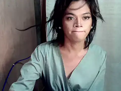 Snapshot of Nikah_loves_u chatting on 12-04-25, 09:07 Nikah loves u online show from 12-04-25, 09:07