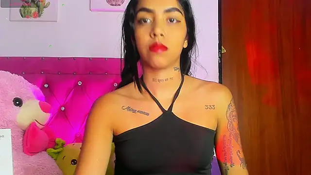 Snapshot of dahiiangomezz chatting on 09-23-25, 06:27 dahiiangomezz online show from 09-23-25, 06:27