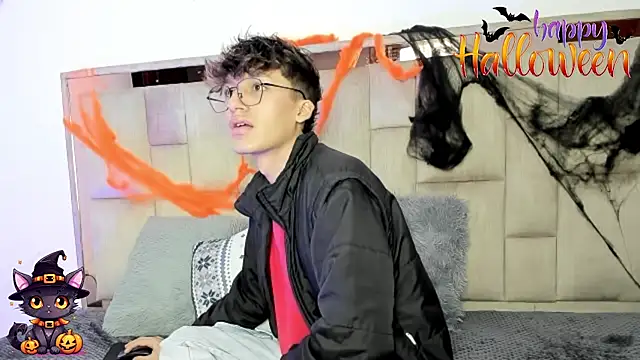 Snapshot of bellmontneon chatting on 10-24-25, 11:28 bellmontneon online show from 10-24-25, 11:28