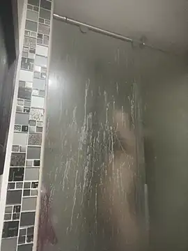 Snapshot of Daphnee-x chatting on 02-15-26, 07:10 Daphnee-x online show from 02-15-26, 07:10