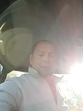 hugoboys4576 online show from 09-18-25, 07:32