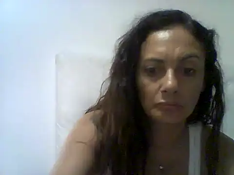 Snapshot of dulcefanny chatting on 02-07-26, 06:28 dulcefanny online show from 02-07-26, 06:28