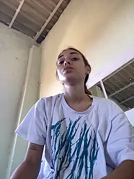 loirinhaaa online show from 10-06-25, 03:42