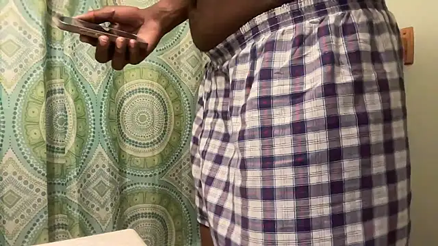 TallDickguy00 online show from 05-12-26, 12:08