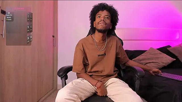 Snapshot of AllexJacob chatting on 12-03-25, 01:20 AllexJacob online show from 12-03-25, 01:20