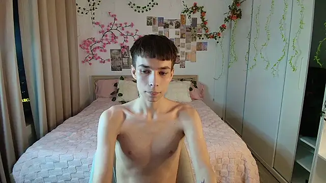 Snapshot of adam_kpoy chatting on 02-16-26, 02:46 adam kpoy online show from 02-16-26, 02:46