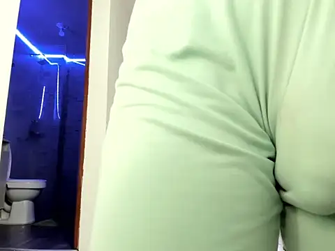 Snapshot of marine_love chatting on 05-21-26, 12:45 marine love online show from 05-21-26, 12:45