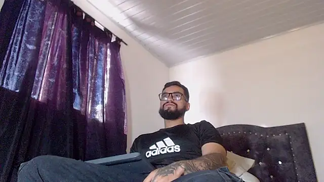 Chrys harris77 online show from 03-16-26, 09:41