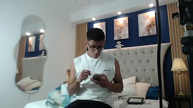 SalvadorFit online show from 04-04-26, 08:17