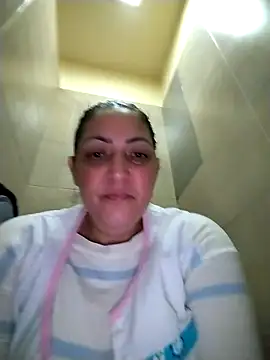 Lunita86 online show from 04-10-26, 03:06