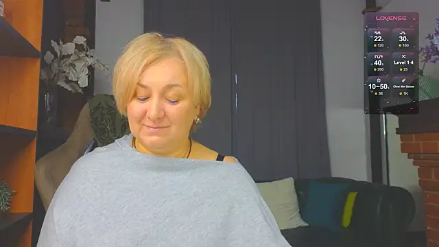 Marta Wils online show from 11-04-25, 02:10