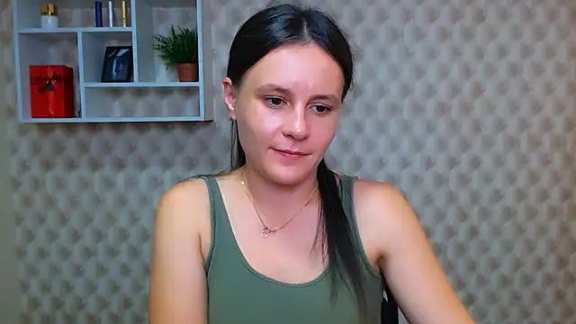 Snapshot of EvelinaMiss_ chatting on 10-12-25, 12:26 EvelinaMiss online show from 10-12-25, 12:26