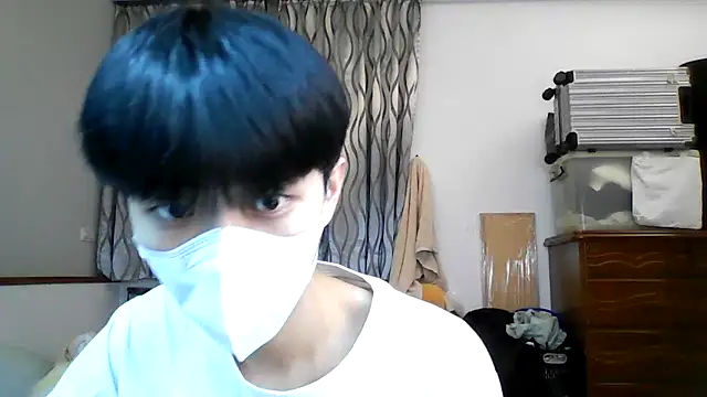 Snapshot of kai101010 chatting on 07-31-26, 03:33 kai101010 online show from 07-31-26, 03:33