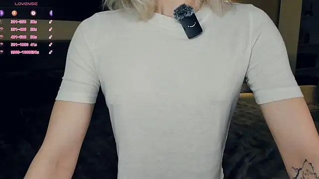 DianeHonnette online show from 04-11-26, 08:02