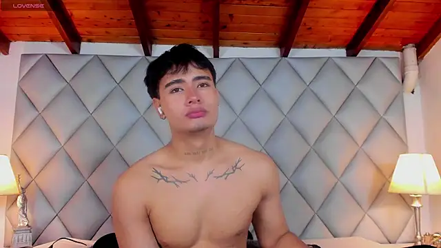 Clement Reyes online show from 11-25-25, 12:49