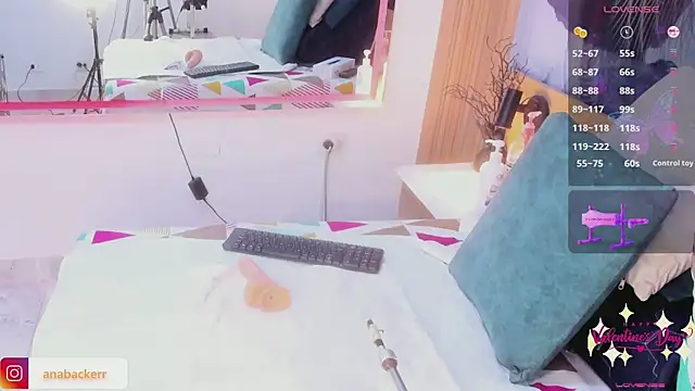 Anabacker01 online show from 02-13-26, 06:59