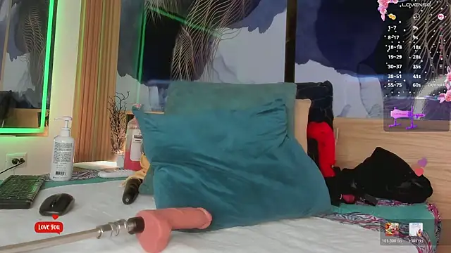 Anabacker01 online show from 04-19-26, 06:10