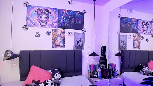 SabrinaV  online show from 06-23-26, 11:19