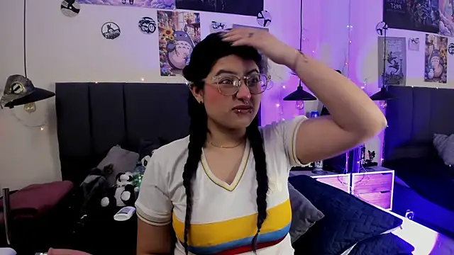 SabrinaV  online show from 07-03-26, 11:27