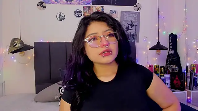 SabrinaV  online show from 07-08-26, 11:15