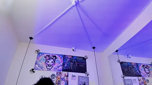 SabrinaV  online show from 07-11-26, 11:24