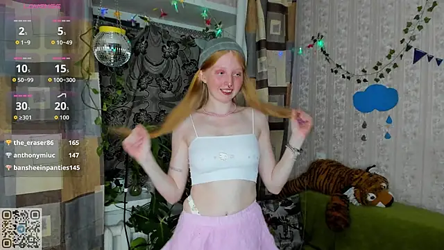 Snapshot of RitaSweety18 chatting on 09-24-25, 06:33 RitaSweety18 online show from 09-24-25, 06:33