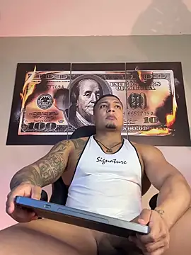 chrizmacgregor online show from 11-08-25, 01:50