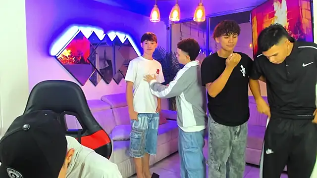 Houseofwarrios online show from 04-22-26, 05:10