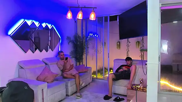 Houseofwarrios online show from 04-24-26, 05:10