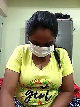 Snapshot of queendivya chatting on 10-02-25, 12:50 queendivya online show from 10-02-25, 12:50