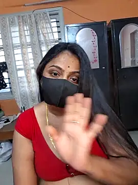 Snapshot of queendivya chatting on 05-21-26, 12:12 queendivya online show from 05-21-26, 12:12