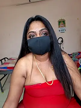 Snapshot of queendivya chatting on 05-23-26, 01:00 queendivya online show from 05-23-26, 01:00
