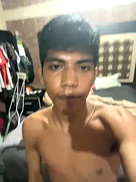 Snapshot of P4NT0J4 chatting on 11-30-25, 08:40 P4NT0J4 online show from 11-30-25, 08:40