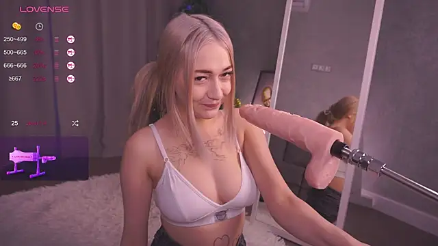 Blow Star online show from 12-19-25, 06:53