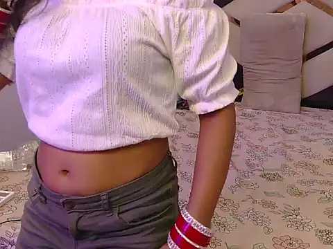 Lovelyy-couple online show from 10-19-25, 07:09