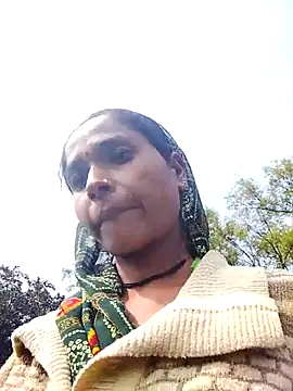 Hot reshmaji online show from 01-18-26, 06:50