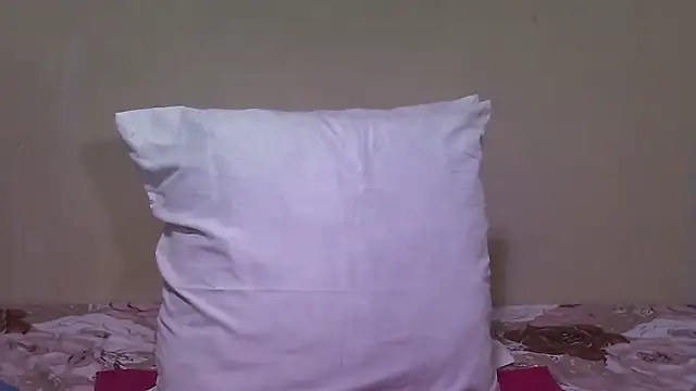 GAIGANTICBOOBS online show from 07-04-26, 02:40
