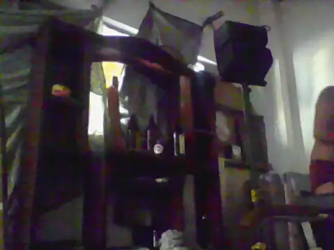 Snapshot of seBlack95 chatting on 05-17-26, 10:28 seBlack95 online show from 05-17-26, 10:28