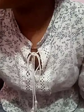 pari rani7 online show from 02-18-26, 03:46