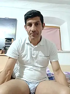 Casianantoonnio online show from 10-28-25, 02:04