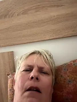 VyC7564 online show from 10-30-25, 12:17