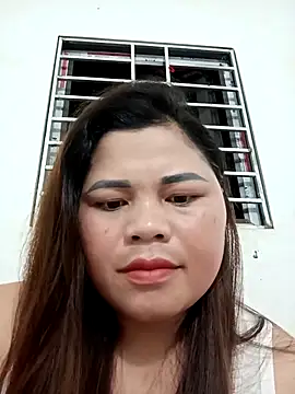 Snapshot of Pinky-sexy chatting on 10-18-25, 01:45 Pinky-sexy online show from 10-18-25, 01:45