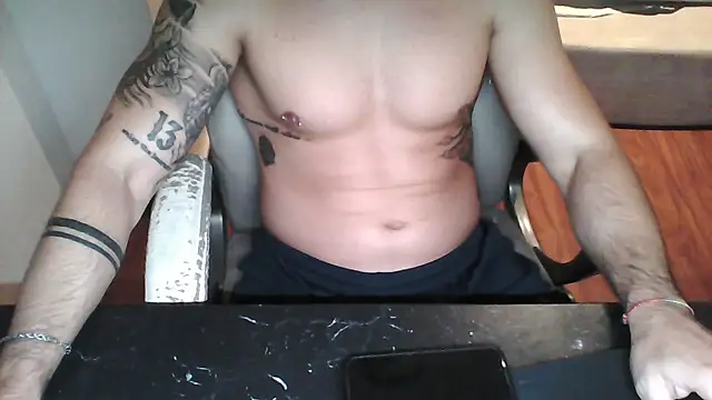 Snapshot of yourfantasy777 chatting on 10-06-25, 07:11 yourfantasy777 online show from 10-06-25, 07:11